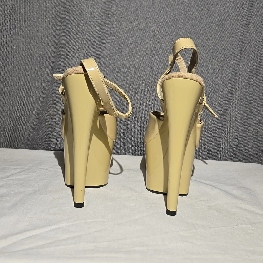 Pleaser Adore 709 Beige Patent Platform Heels 7 in 2.75 in SIZE 6 - Picture 3 of 8